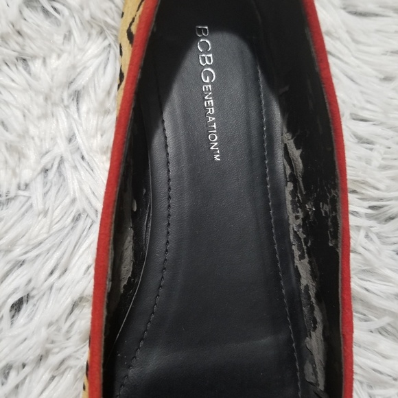 BCBGeneration loafers with black pattern sz 8 - Picture 4 of 6